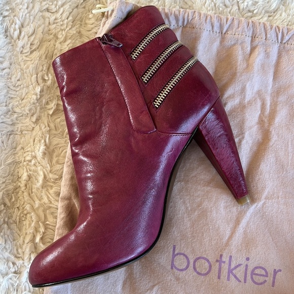 Botkier Booties 💜 - Picture 6 of 11